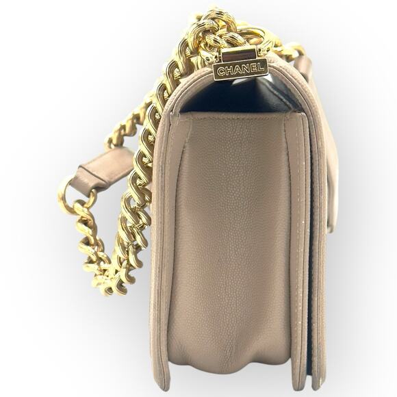 Medium Boy Flap Bag Quilted Caviar Leather Beige Authentic - Picture 5 of 16